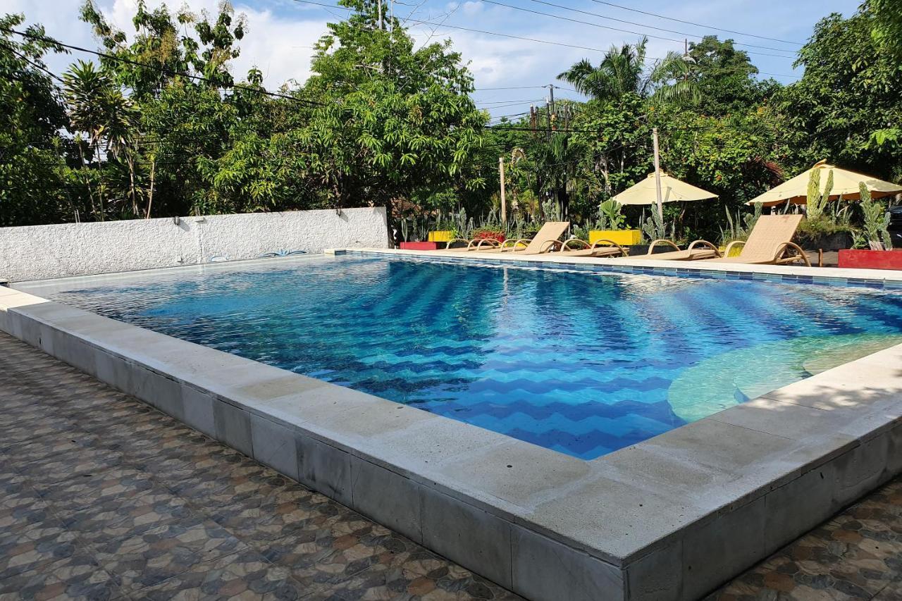 Oyo 3186 Thomas Garden Place Uluwatu Esterno foto